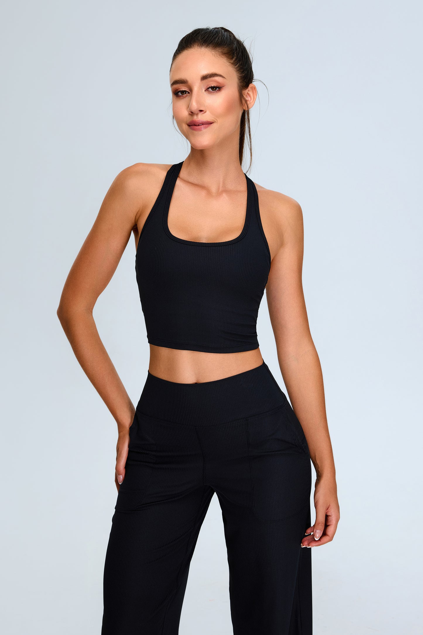 Lino Noir Light Workout Set